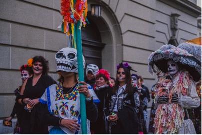 Botschaft Mexico: Day of the Dead Parade 1