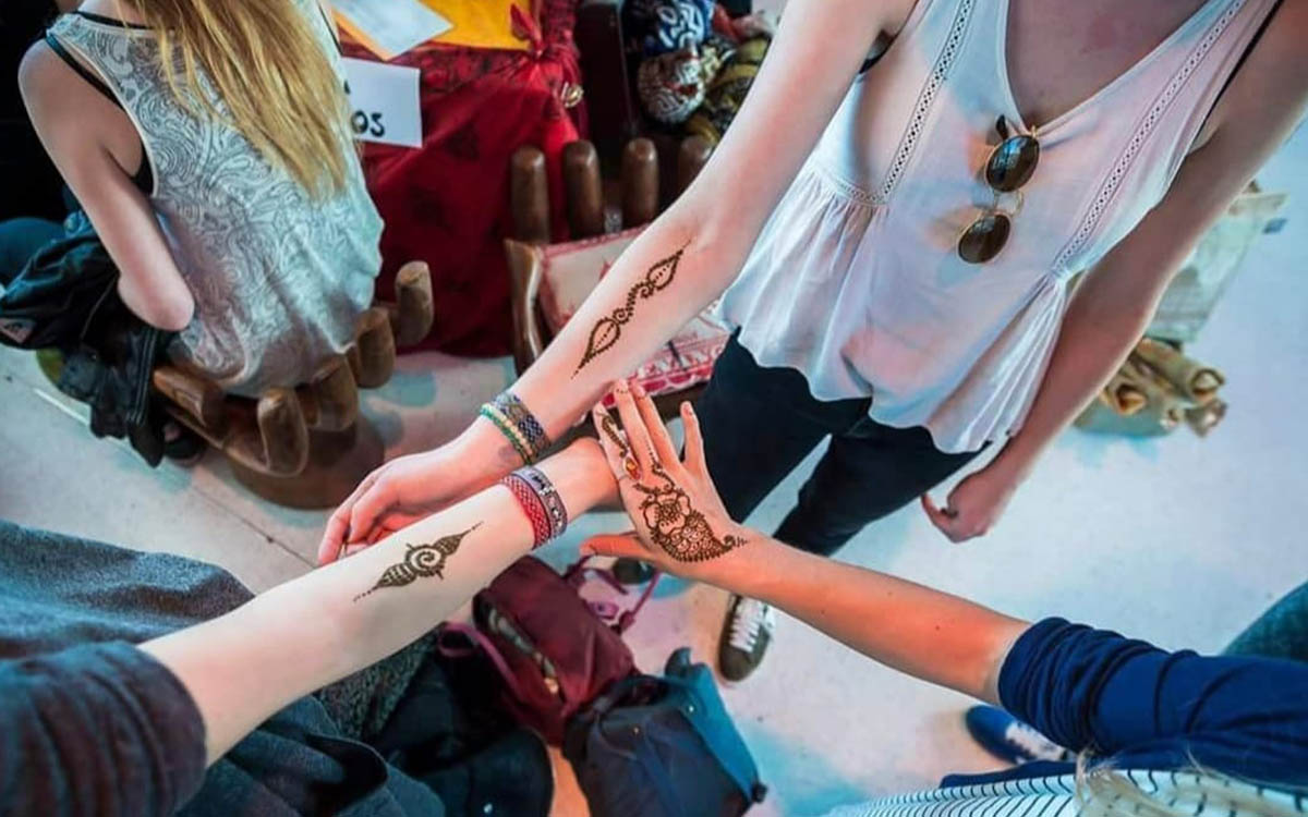 Henna Painting